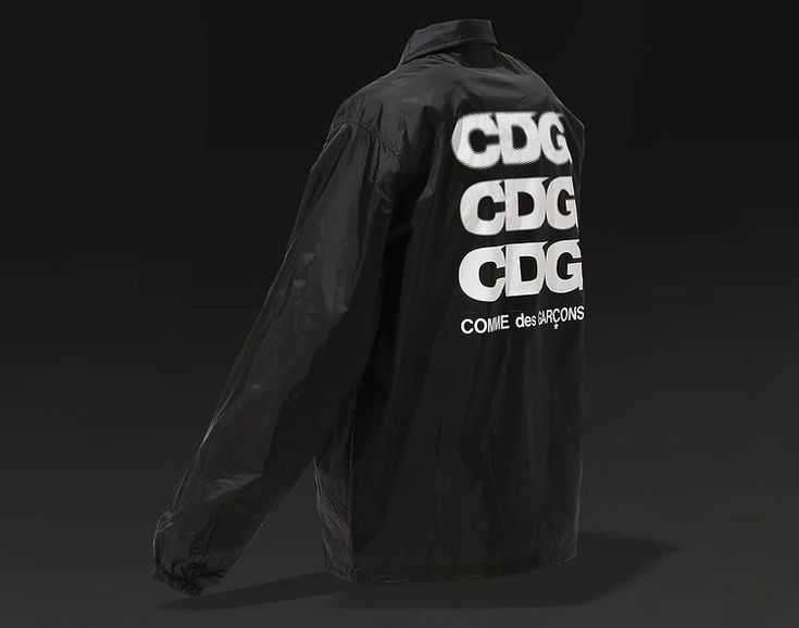 Comme des Garcons PLAY