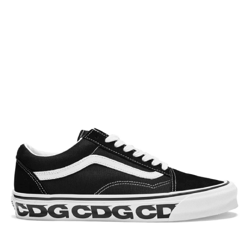 CDG-Vans-Old-Skool-LX-Sneakers-Black.png